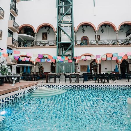 Hotel San Pedro פואבלה מראה חיצוני תמונה