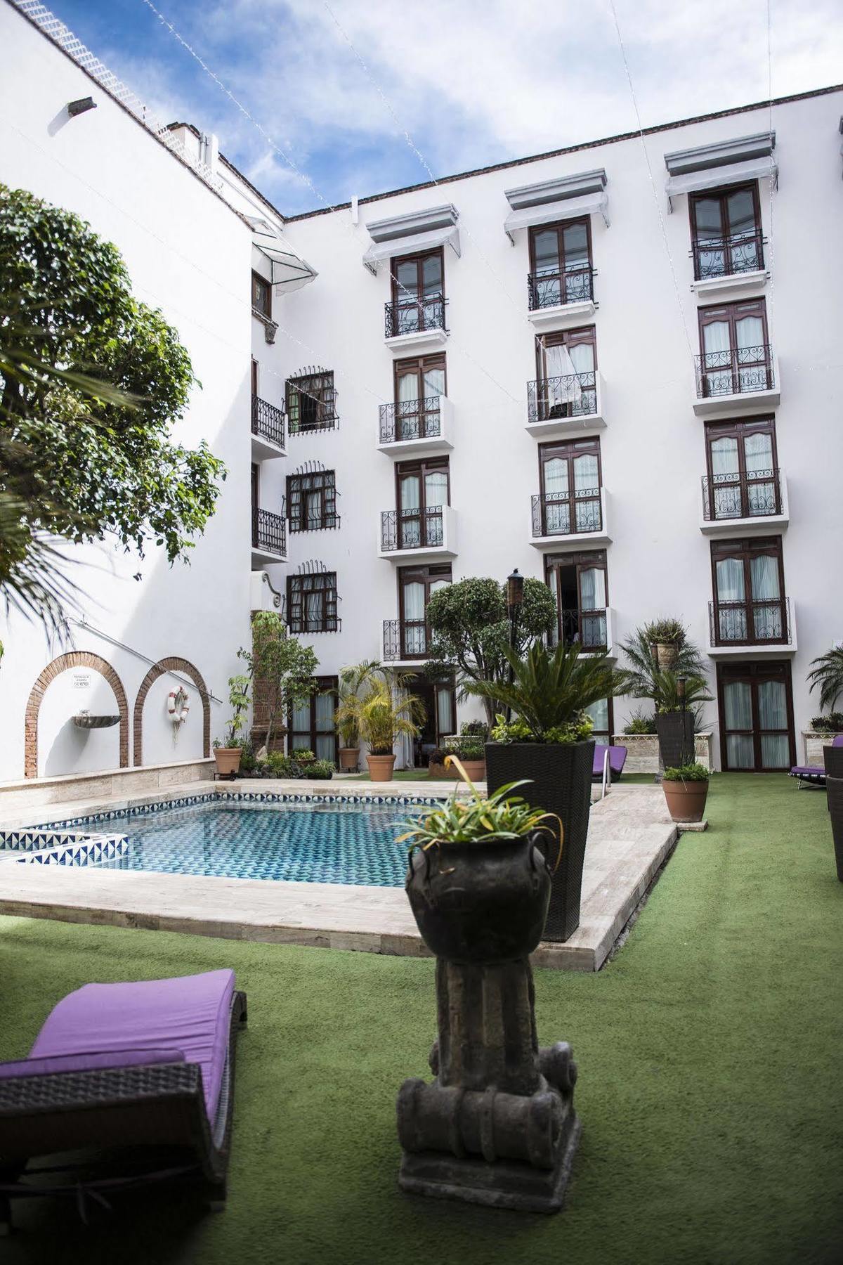 Hotel San Pedro פואבלה מראה חיצוני תמונה